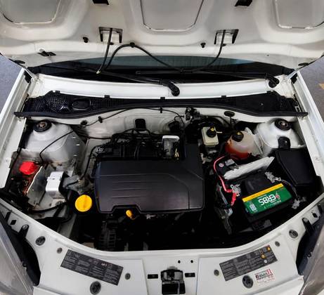 RENAULT SANDERO 1.0 AUTHENTIQUE 16V FLEX 4P MANUAL